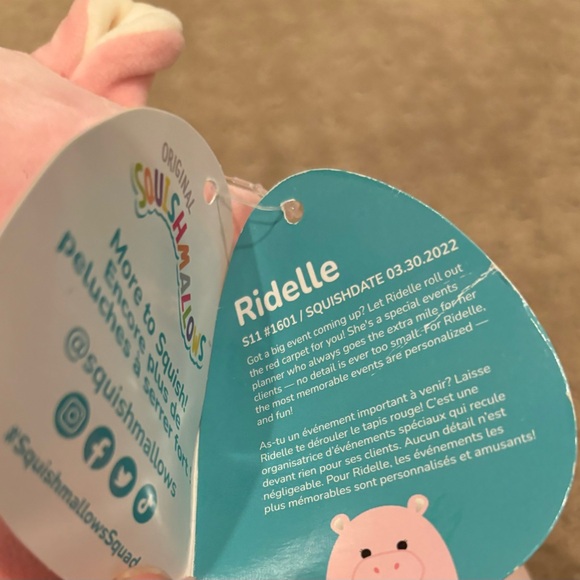 Riddle the pink hippo squishmallow - Picture 5 of 6